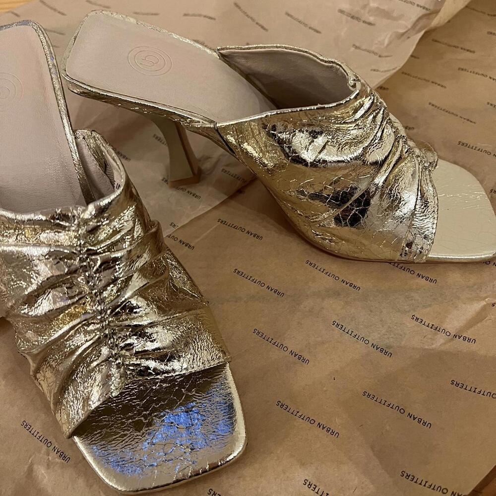 Urban Outfitters Women's Gold Mul